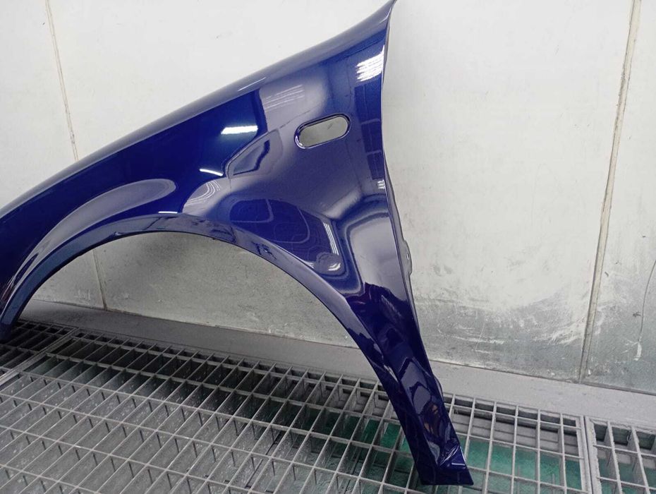 Aripa Fata Stanga VW Golf 4 IV An 1998-2004 (LD5Q (Albastru))