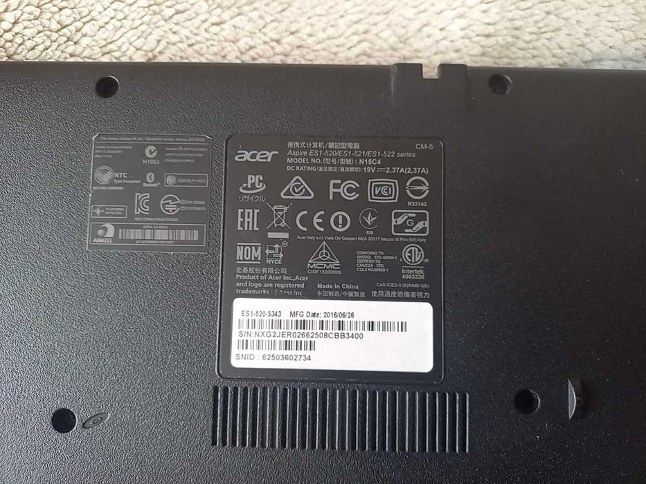 Продам ноутбук ACER ES1-520