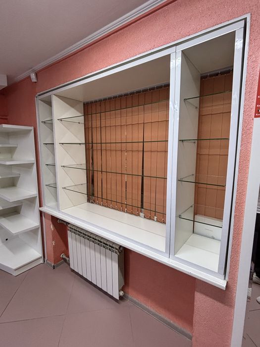 Продам оборудование , полки шкафы