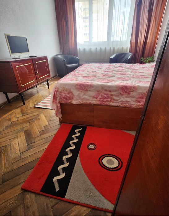 Închiriez garsioneră Rotonda