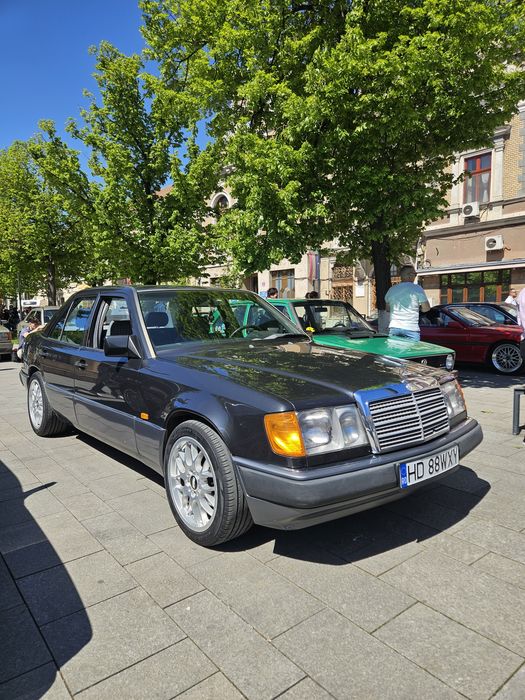 MERCEDES-BENZ E-Class 1989 — imagine 2
