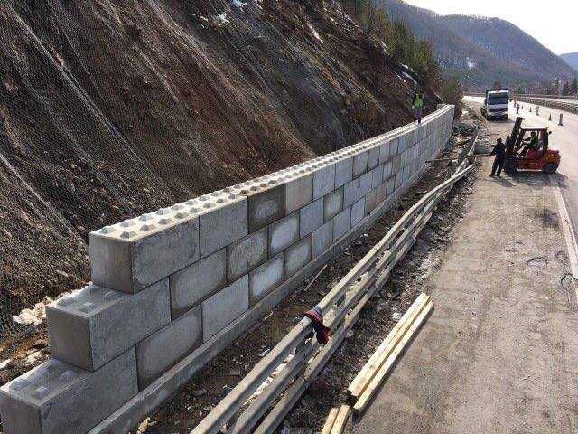 Голям бетонен БЛОК за Подпорна стена "LEGO" плътни блокове ЛЕГО