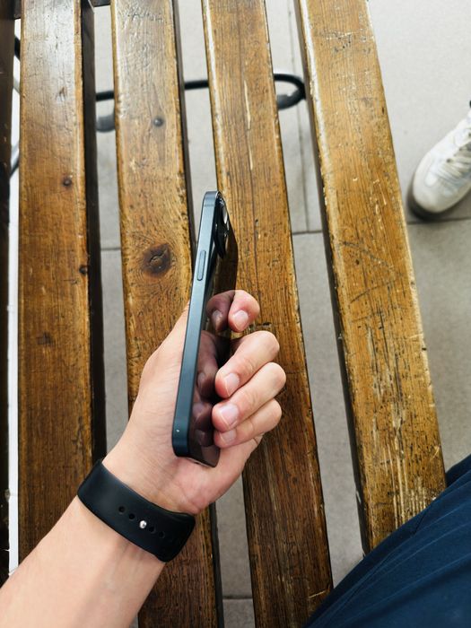 Iphone 13 с гарантией