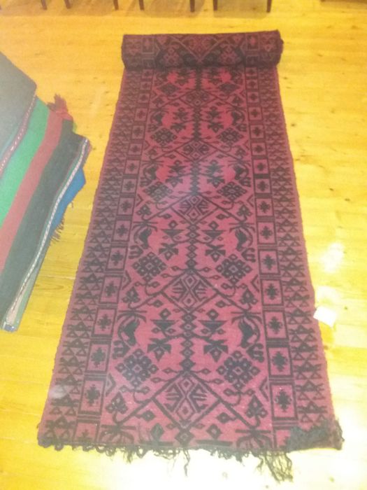 Пътеки ръчно тъкани