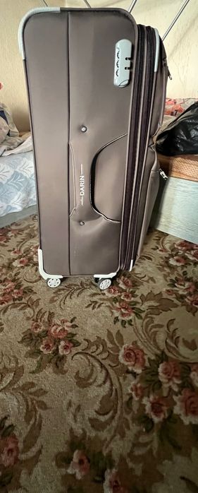 Куфар      darin