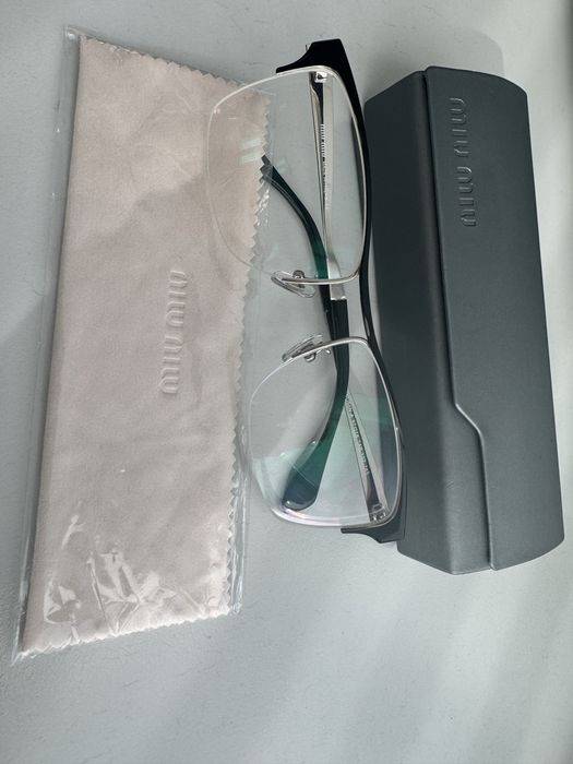 оправа Miu Miu