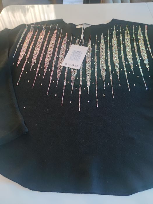 Стилни и красиви нови дамски пуловери