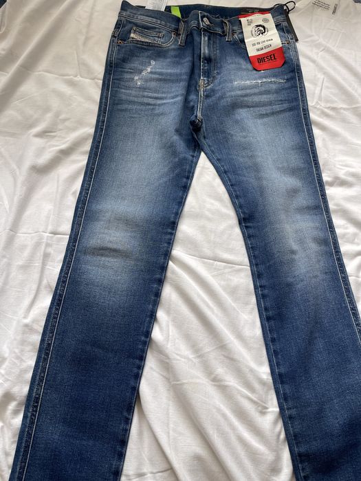 blugi diesel albastri