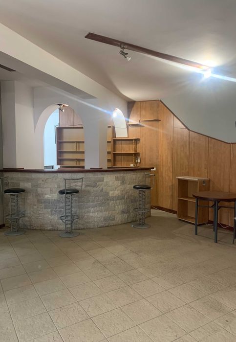 Продава се Магазин в Карлово - 160 кв.м за 1225 €/кв.м - Снимка #3