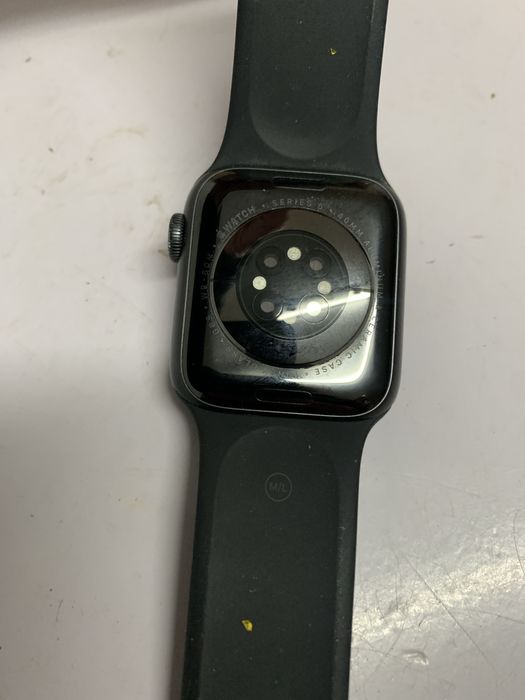 Aplle wach 6 ( 40 mm)