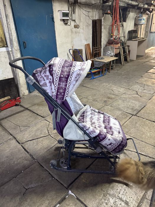 Санки детские,с колесами