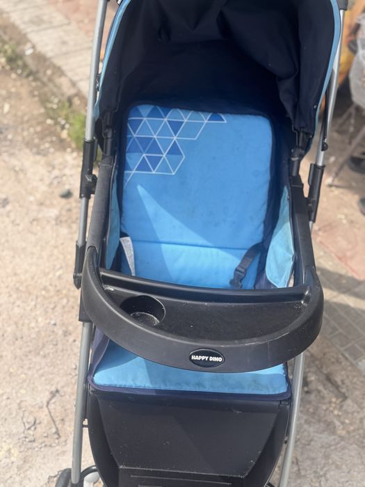 Коляска для детей пргулочная. . .