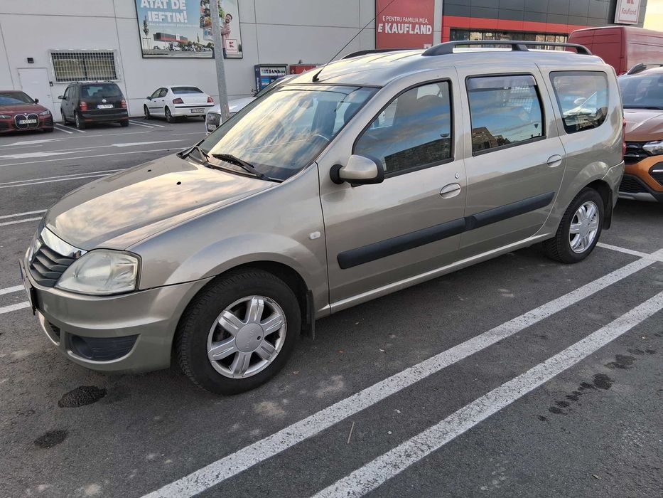 27.000 LEI NEGOCIABIL

Dacia Logan MCV 5 locuri 2009