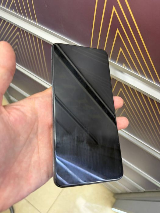 Pocco f2 pro 6/128