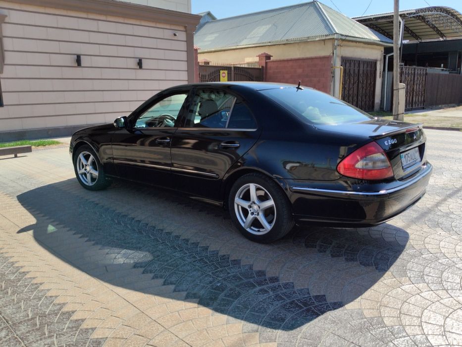 Продам Мерседес Бенс E 270