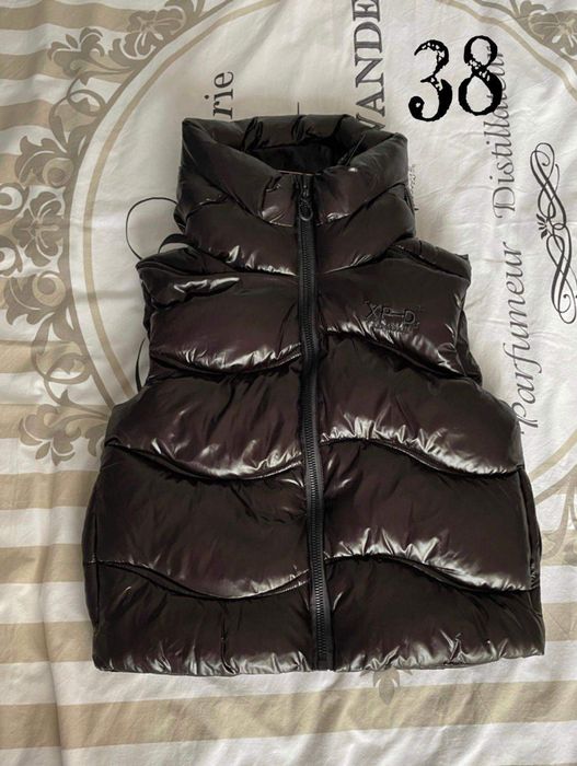 Vesta cu Gluca Superdry noua