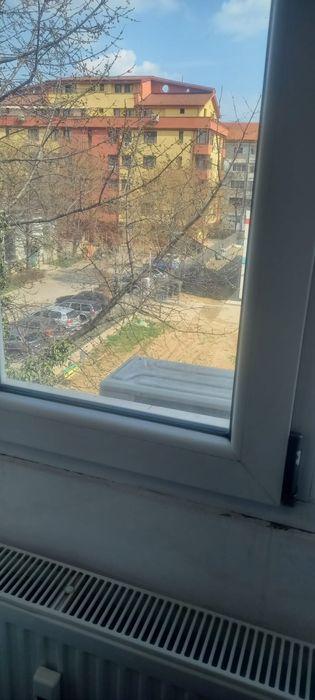 Garsoniera semidecomandata Calea Bucuresti- Florarie