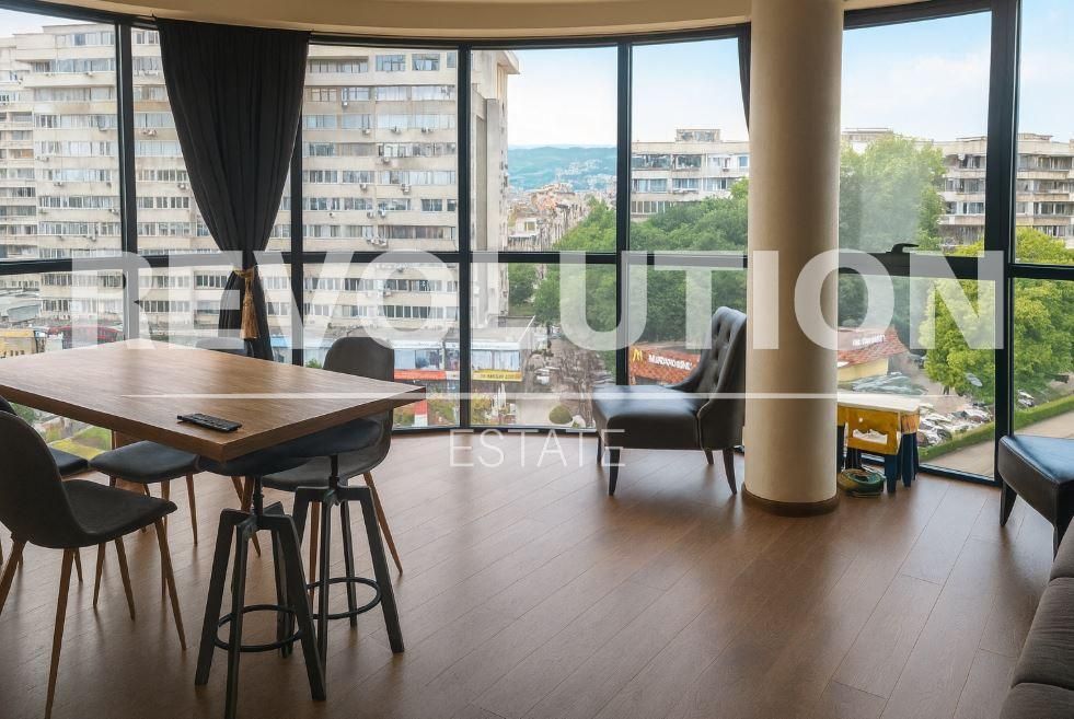 Дава се под наем Двустаен апартамент в Варна, Лятно кино Тракия - 65 кв.м за 648.21 € - Снимка #1