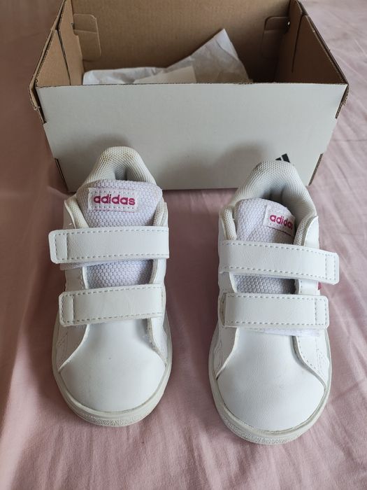 Adidas детски маратонки