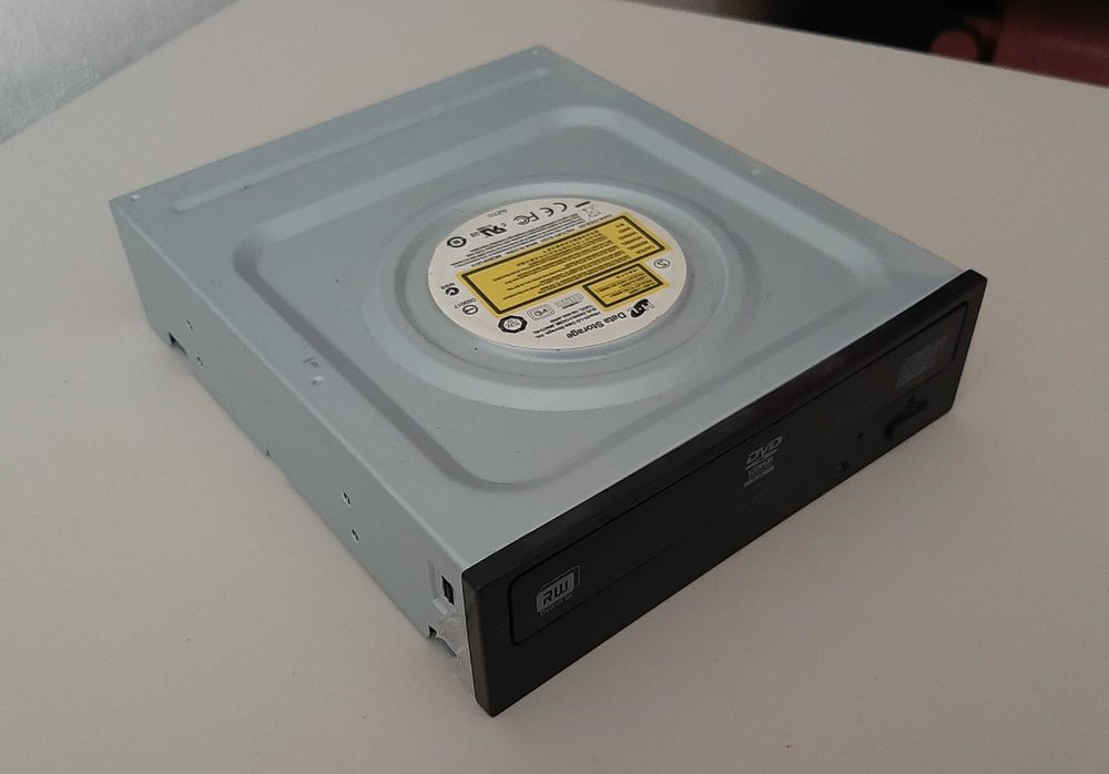 Комплектующие SSD, HDD и DVD привод