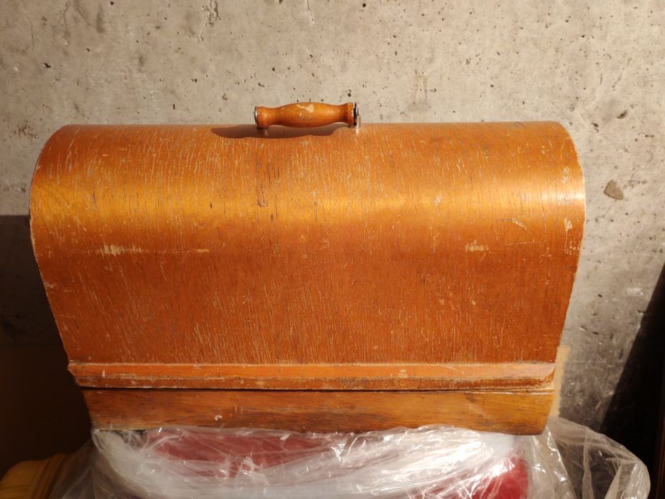 Швейная Машинка настольная, ножная