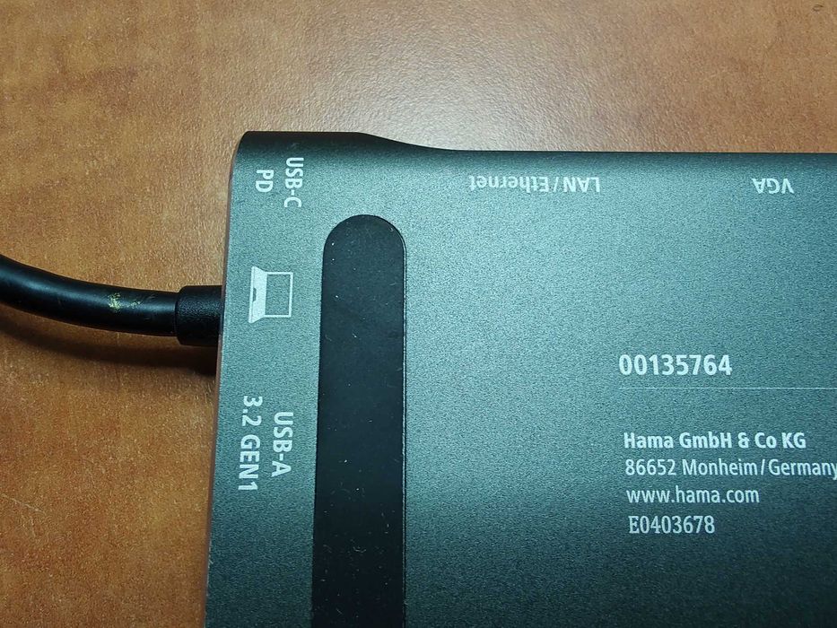 Hama Staie Docking 7în1 USB-C 3x USB-A 3.1 HDMI VGA LAN USB-C (PD)