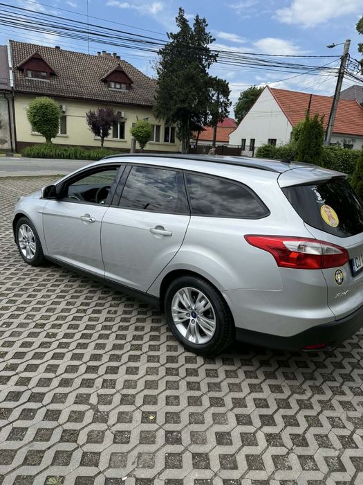 Ford Focus 2011 115CP 1.6 TDCi
