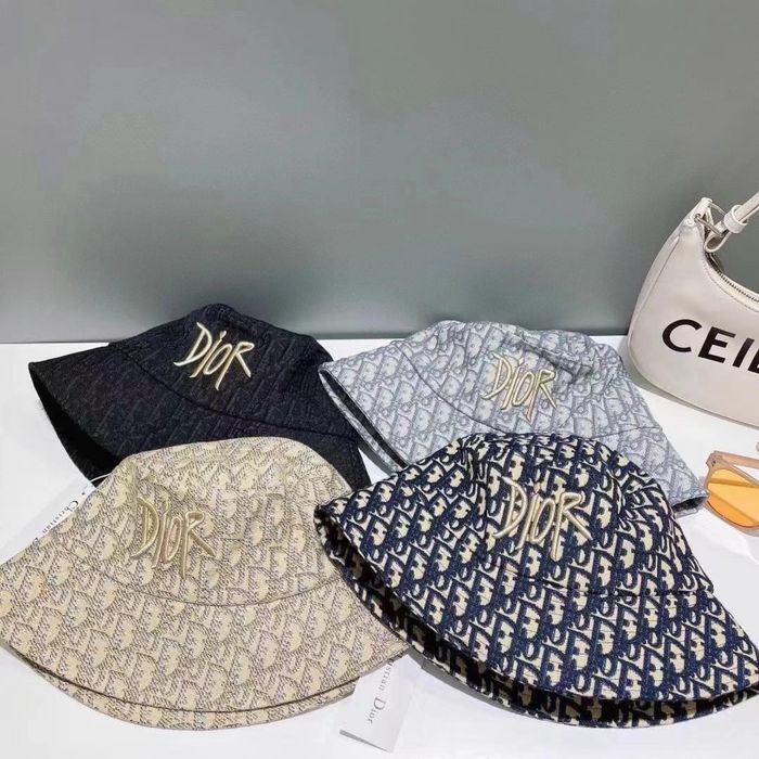 Шапки Prada,Dior , Gucci