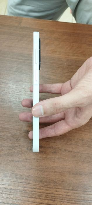 Samsung A26 5G 6 128 yangi 1 hafta ishlagan