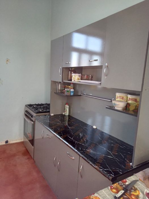 Тайёр ховли жой сотилади