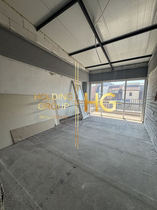 Продава се Тристаен апартамент в Варна, Цветен квартал - 120 кв.м за 1100 €/кв.м - Снимка #8