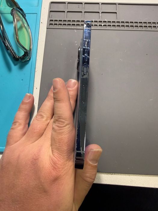 Iphone  13 Pro Перфектно състояние, оригинална батерия на 100%