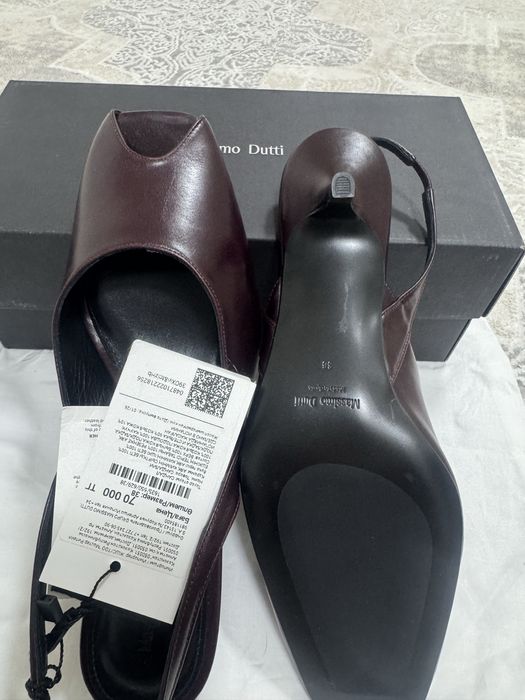 Продам новые туфли Massimo Dutti