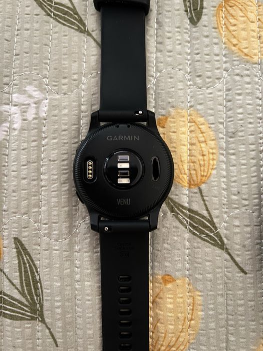 Garmin Venu спортивные-смарт часы