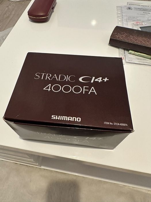 Mulinetă Shimano Stradic CI4+ 4000 FA – Ca nouă (Folosită o singură dată)