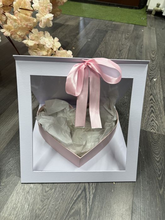 коробка треугольник сердцам