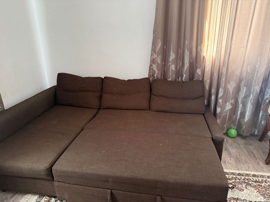 Диван (раскладной) б/у
