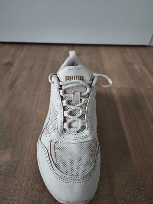 Дамски маратонки PUMA Cassia 36 номер