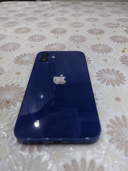 Iphone 12  74% капацитет само БАРТЕР!!!