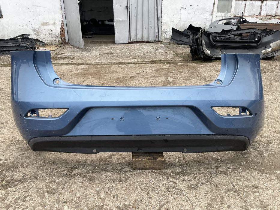 Задна броня за Volvo V40 Волво В40  2012г-