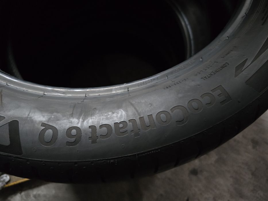 Continental 215/50 R18 92V vară