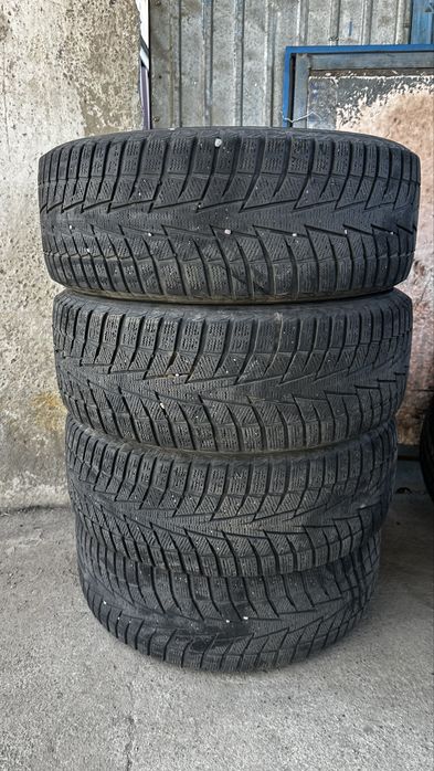 Шины Hankook 235/55R18