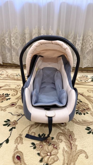 Детское автокресло-переноска