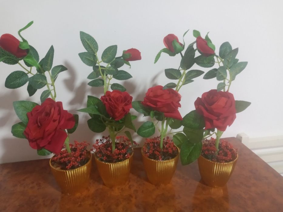 Гуллар сотилади хонада куядиган