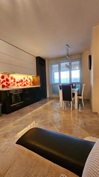 Дава се под наем Двустаен апартамент в Пловдив, Център - 70 кв.м за 535.5 € - Снимка #1