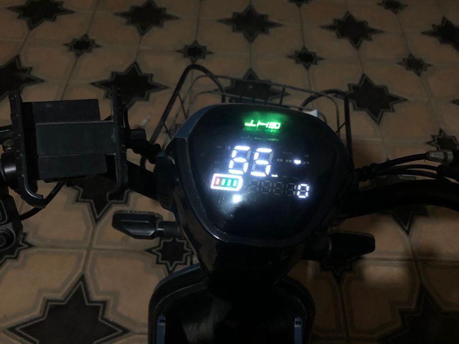 электронный скутер ск8