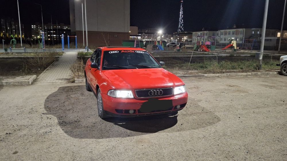 Подам Ауди А4 б5