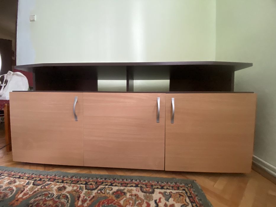 Comoda TV in stare buna