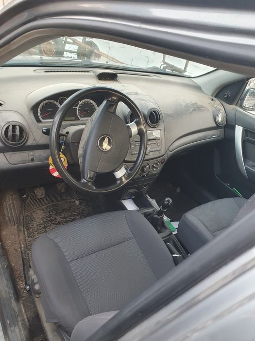 Шевролет Авео 1.4 на части