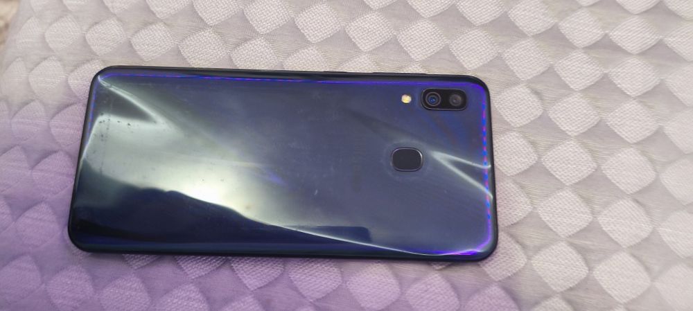 Samsung A30 ( + Чехол, + Стекло приват.)